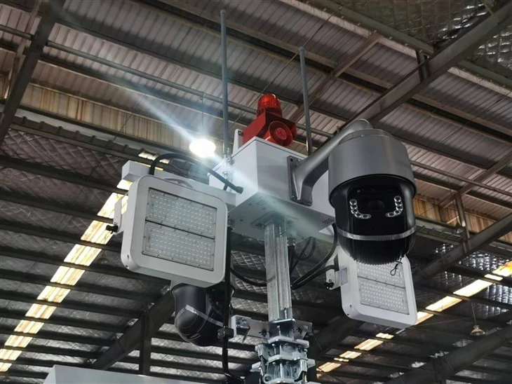 camera and led light tower